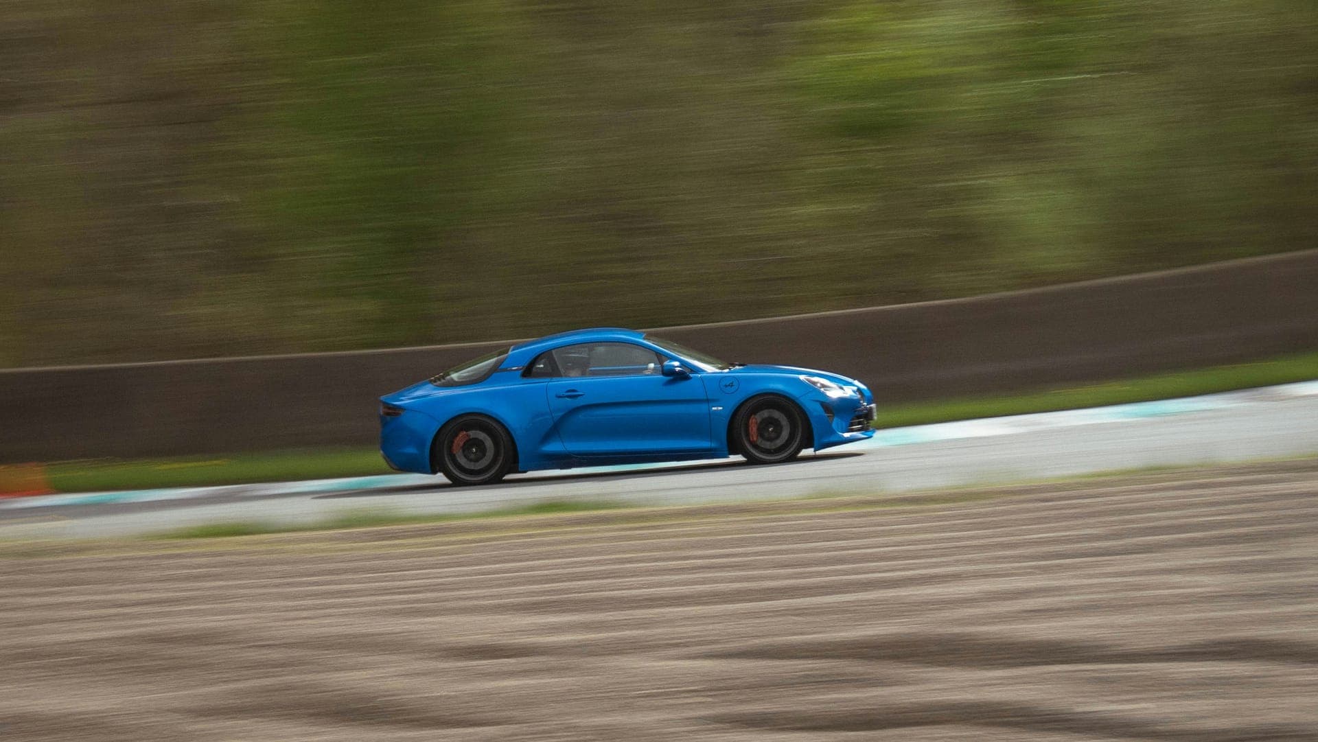 Alpine A110 vehicle
