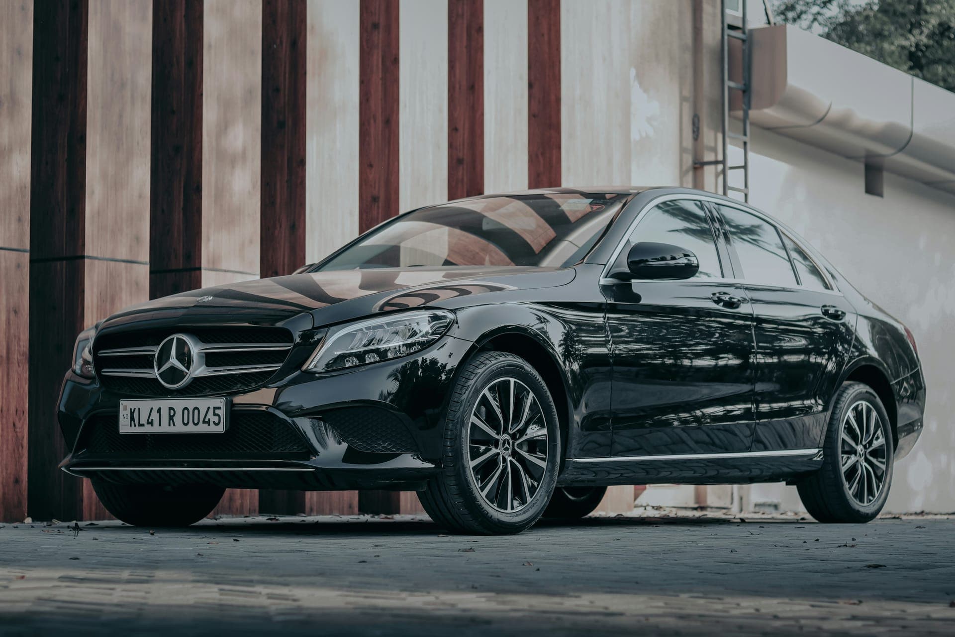Mercedes-Benz SL vehicle