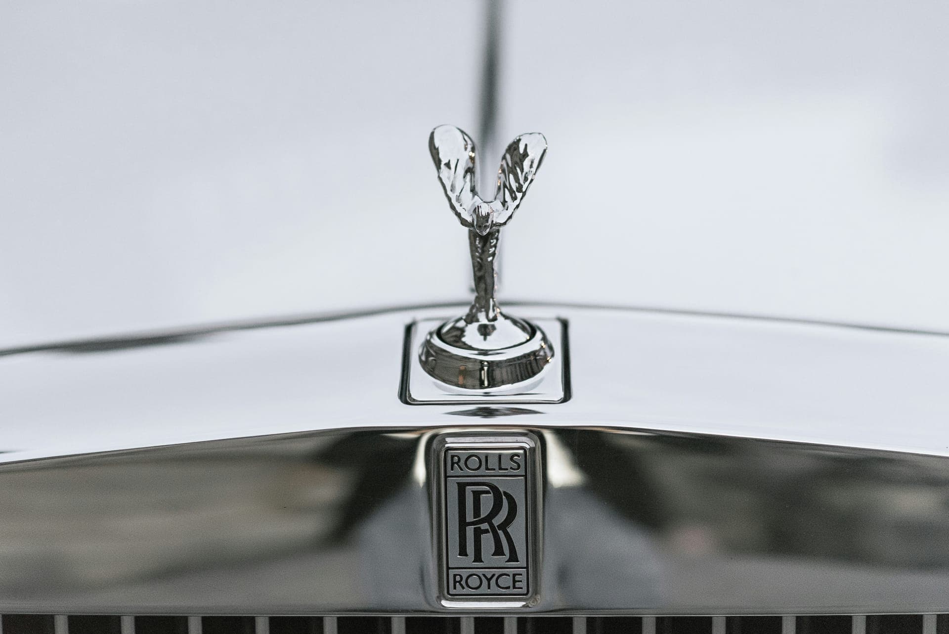 Rolls Royce Dawn vehicle
